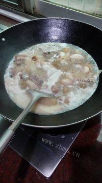 美味的花生焖猪尾