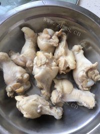 美味的红烧鸡翅根做法图解4)
