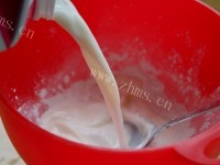 美味的脆皮炸鲜奶做法图解2)