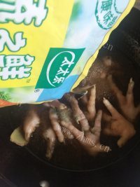 美味的可乐鸡爪做法图解5)