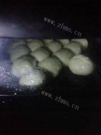 自制圣诞树面包做法图解10)