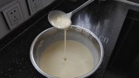 美味的早餐鸡蛋卷饼做法图解3)