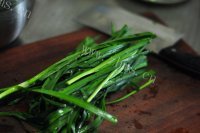 美味的虾仁韭菜盒子做法图解8)