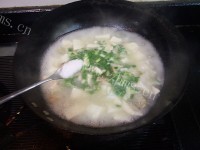 梅童鱼豆腐汤做法图解9)