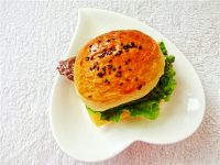 自制牛肉汉堡