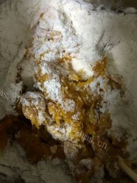 自制南瓜黄金馒头做法图解4)