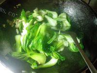 家常菜香菇炒小白菜做法图解5)