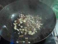 香菇鸡蛋炒饭做法图解6)