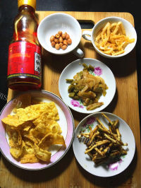 美味的鱼腥菜螺蛳粉做法图解1)