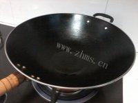 四溢的肉末酸豆角做法图解2)