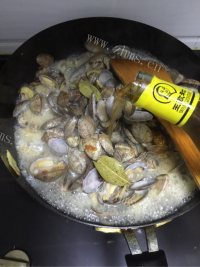 美味的香辣花甲做法图解5)