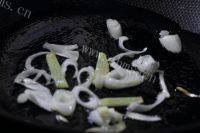 「美味可口」手撕包菜做法图解5)