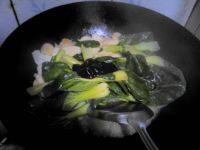 家常菜杏鲍菇炒青菜