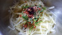 家常菜凉拌土豆丝