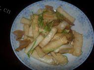 鲜甜芹菜炒豆腐干