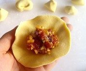 自己做的金元宝饺子做法图解19)