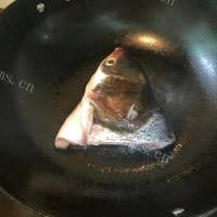 可口的冬瓜鱼头汤的做法图解七