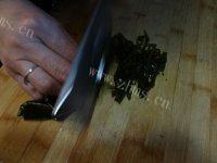 家常菜蒜蓉海带做法图解2)