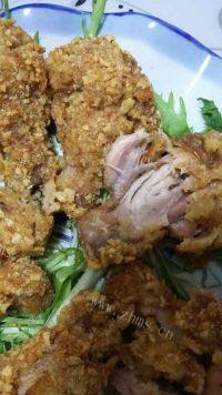 美味的香酥烤鸡腿