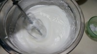 自制可可戚风蛋糕做法图解9)