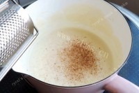 美味的咖喱鸡肉乳酪焗饭做法图解8)