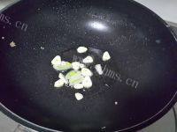 色味俱佳的炒丝瓜做法图解3)