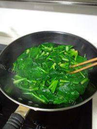 鲜香的菠菜拌粉丝做法图解4)