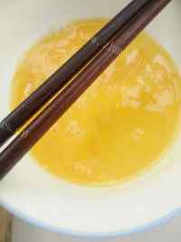 美味的菠菜炒鸡蛋做法图解1)