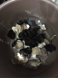 油而不腻的羊肉汤做法图解2)