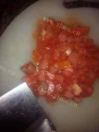 美味的香菇肉酱意面做法图解2)