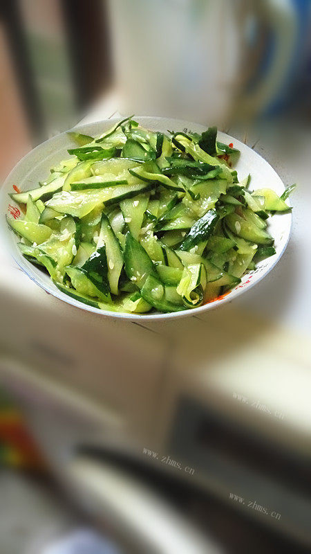 喷香的黄瓜炒肉