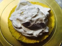 自制草莓生日蛋糕做法图解16)