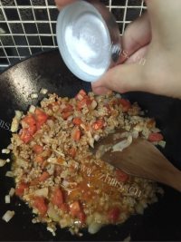 美味的意大利面做法图解7)