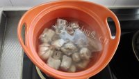 色香味浓的肉骨茶做法图解5)