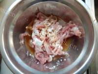 家常菜毛豆炒肉丝做法图解3)