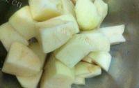 家常菜土豆炖肉做法图解2)
