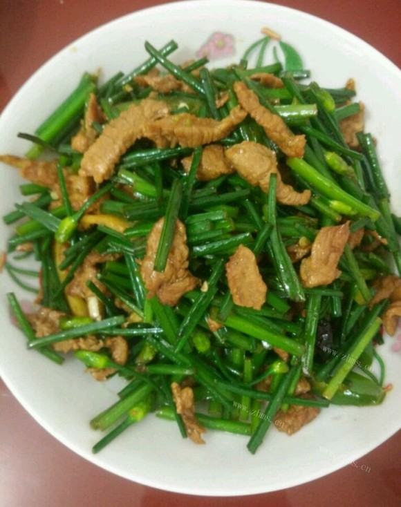 诱人的韭菜炒肉