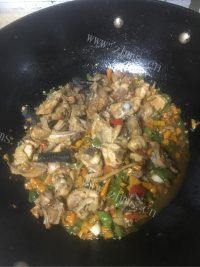辣椒炒鸡肉做法图解7)