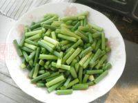 家常菜苔苔苔炒肉丝做法图解1)