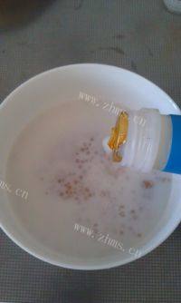 自制芒果西米露做法图解6)