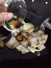 家常菜木耳炒肉做法图解4)