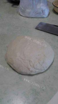好吃的榴莲饼做法图解3)