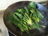 自制菠菜饼做法图解2)