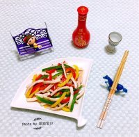 多色彩椒爆鱿条做法图解15)