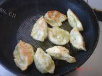 自己做的香煎饺子做法图解6)
