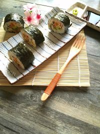 自制紫菜包饭