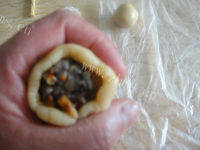 美味的广式百果月饼做法图解13)
