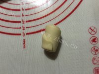 喷香的金钱卷面包做法图解11)