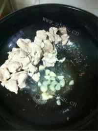 家常菜土豆片炒肉做法图解5)