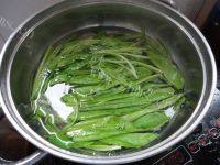 家常菜蚝油油麦菜做法图解3)